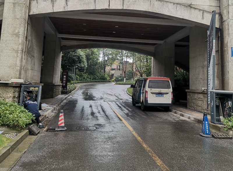 小區(qū)道閘安裝 小區(qū)進(jìn)出口道閘 小區(qū)道閘安裝 小區(qū)進(jìn)出口道閘